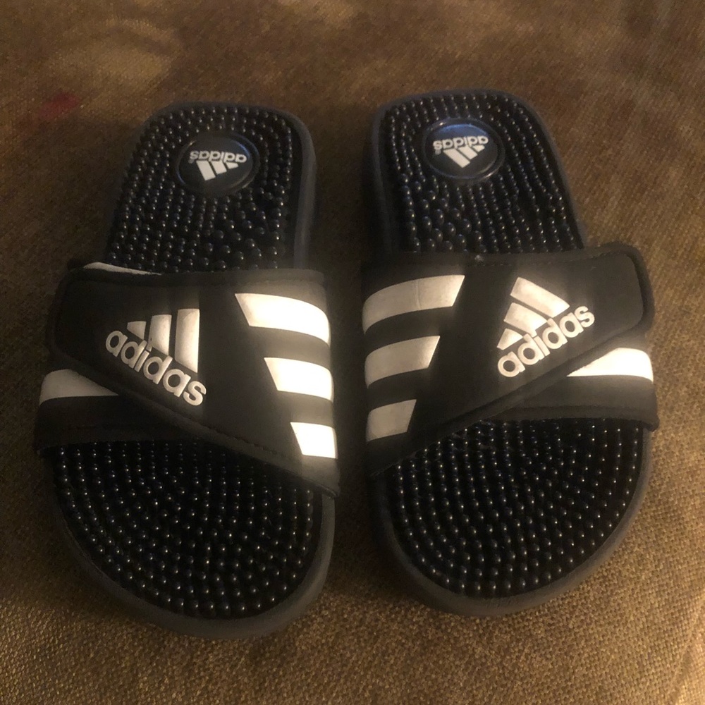 Boys adidas Adissage slides